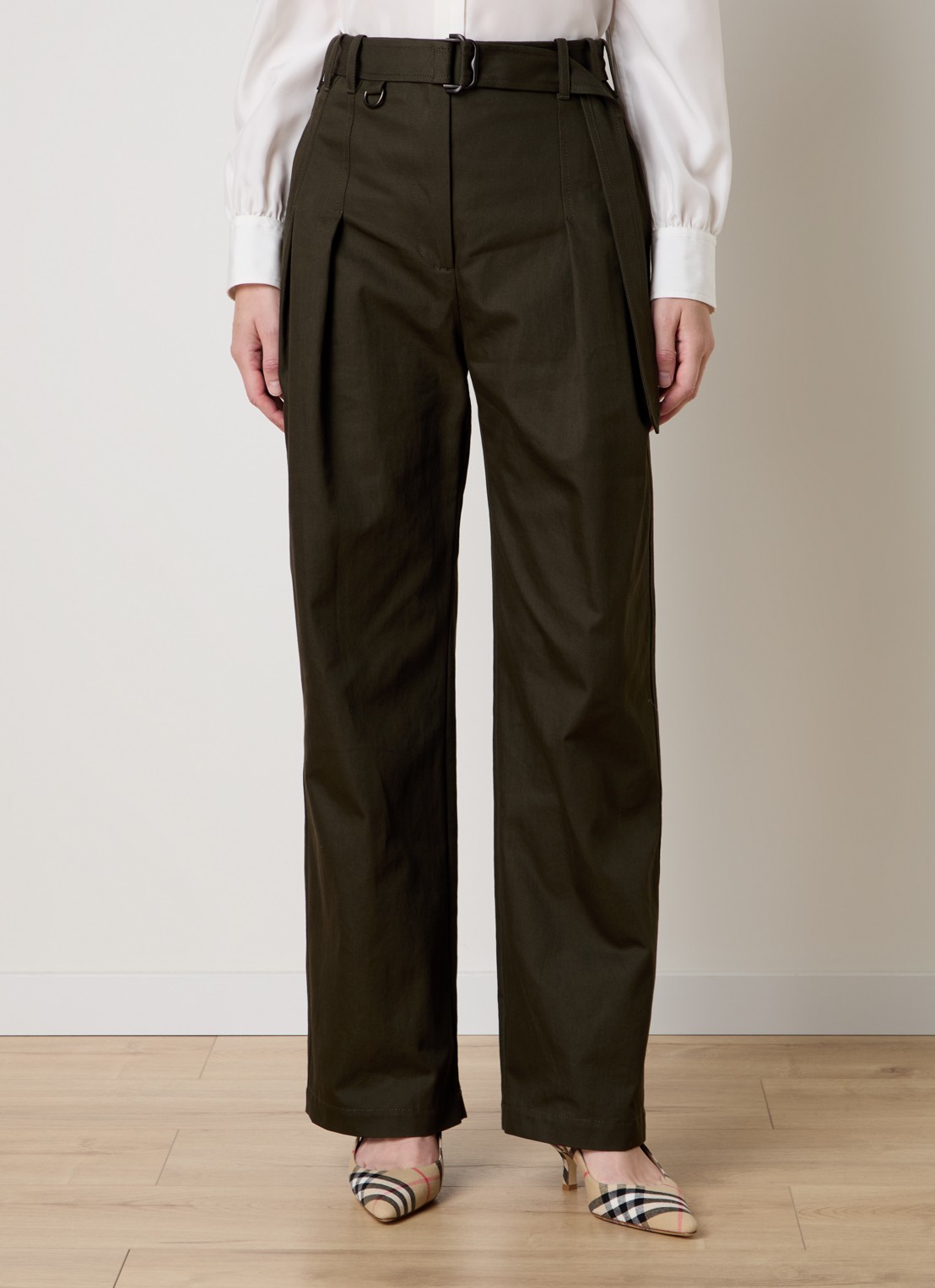 Burberry High waist straight fit chino met steekzakken en ceintuur - detail 2 donkergroen
