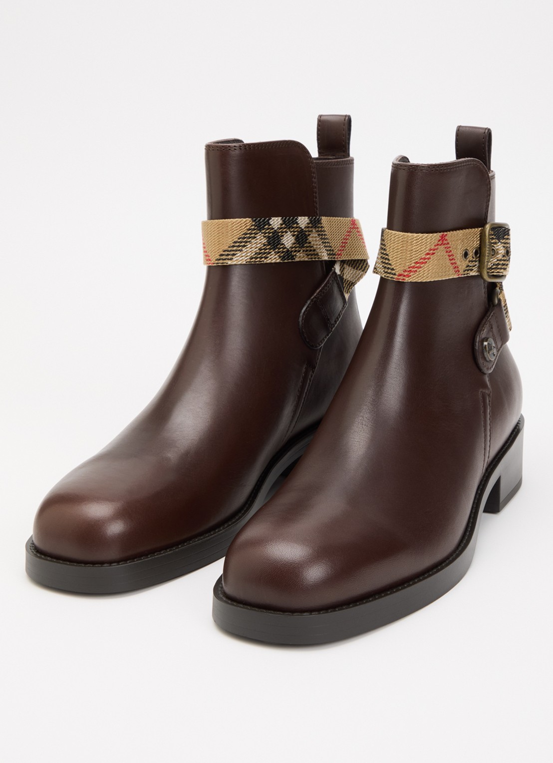 Burberry Huntley enkellaarsje van kalfsleer - detail kastanjebruin