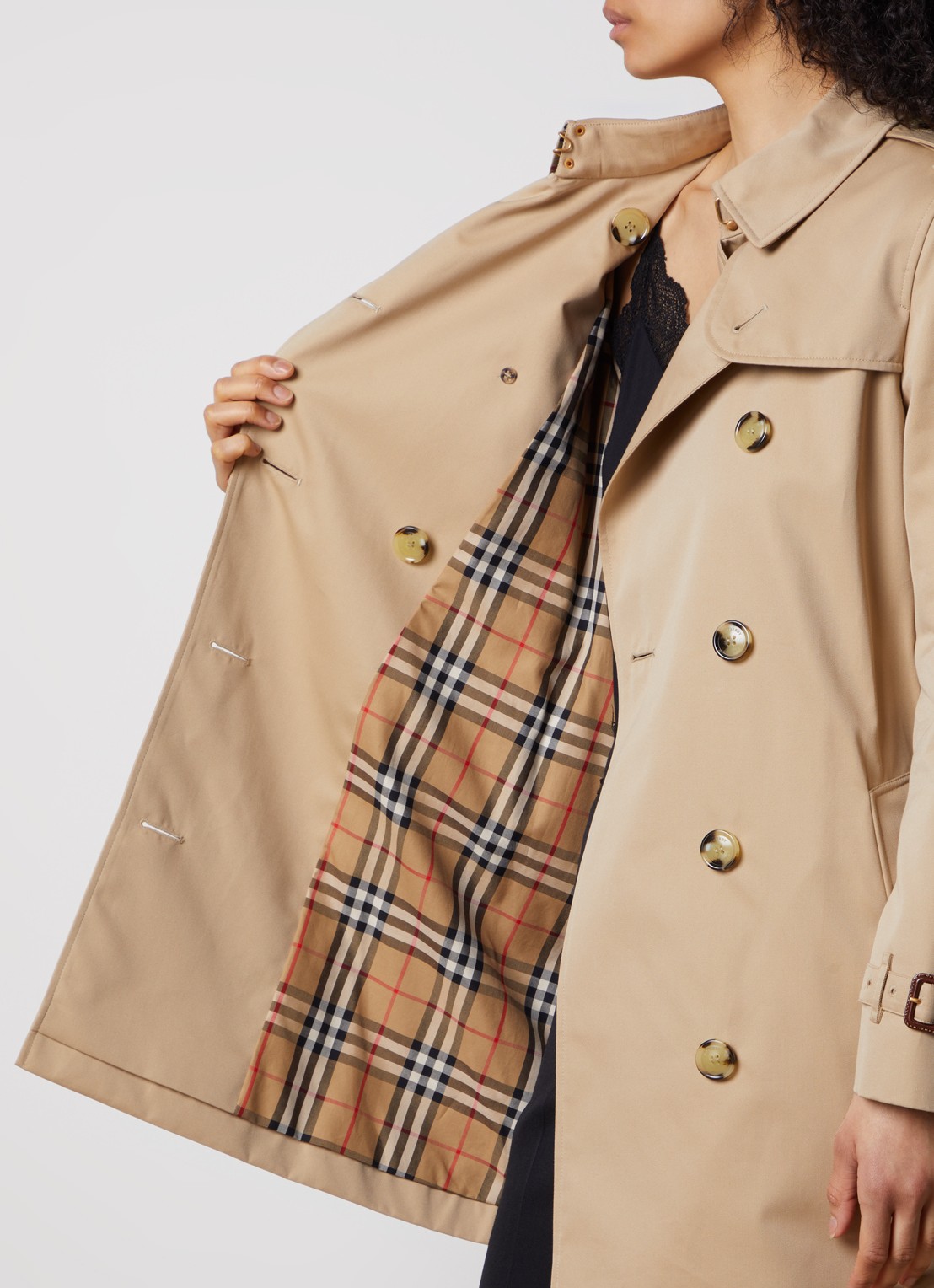 Burberry Kensington double-breasted trenchcoat met ceintuur - detail 4 bruin