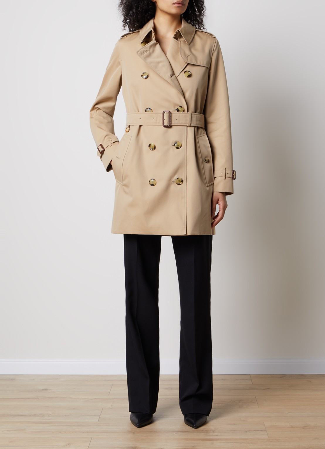Burberry Kensington double-breasted trenchcoat met ceintuur - voorkant 6 bruin