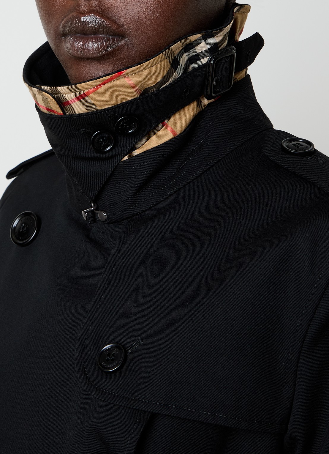Burberry Kensington trenchcoat met steekzakken - detail 4 zwart