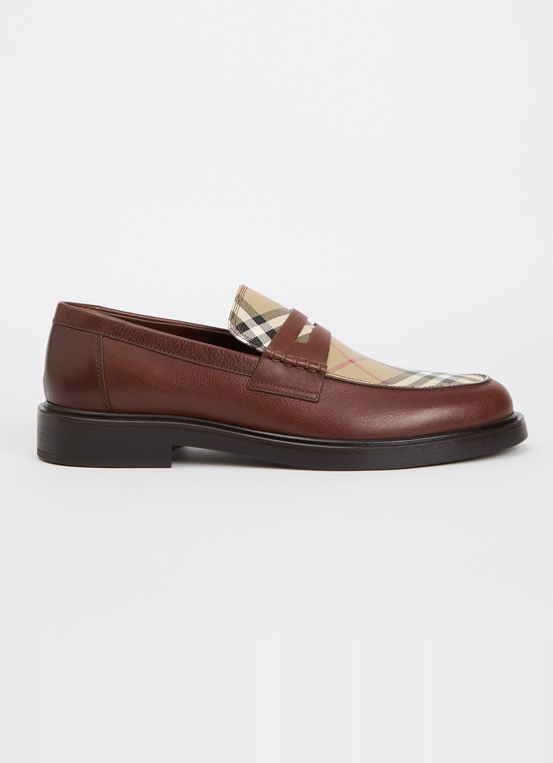 Burberry Loafer van kalfsleer met ruit dessin - voorkant 6 hazelnootbruin