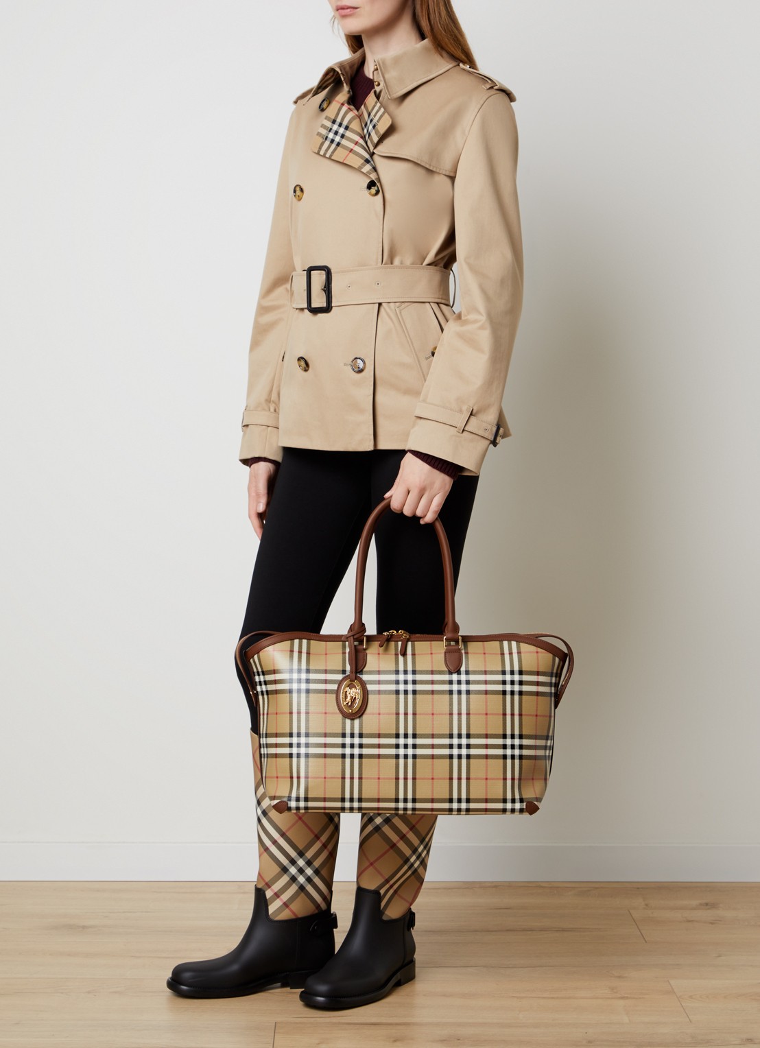 Burberry Medium Check Zip shopper met kalfsleren details - voorkant 2 beige