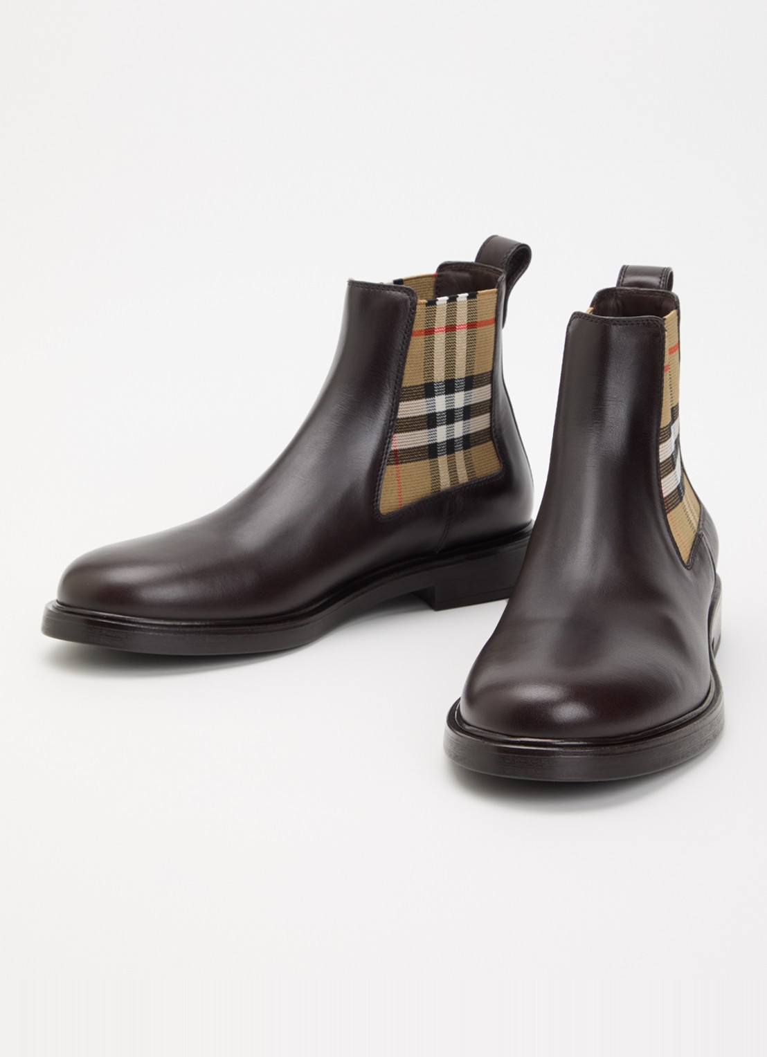Burberry Pembroke Chelsea boot van kalfsleer met ruitdessin - detail donkerbruin