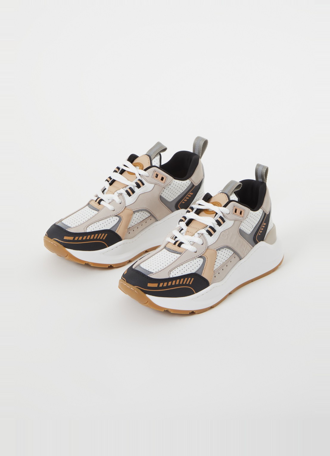 Burberry Ramsey sneaker met kalfsleren details - detail 3 donkerbeige