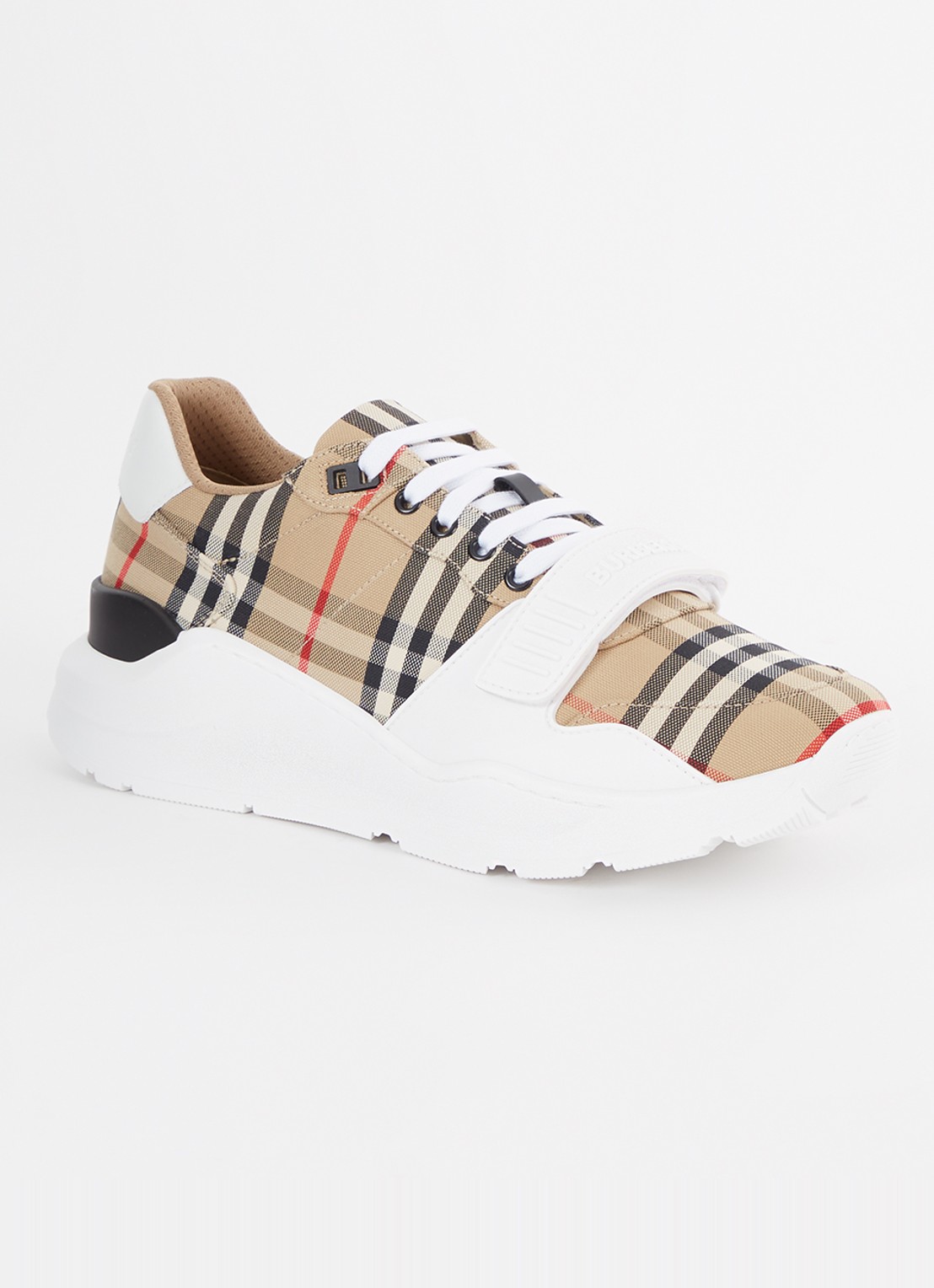 Burberry Regis sneaker met kalfsleren details - voorkant 6 beige