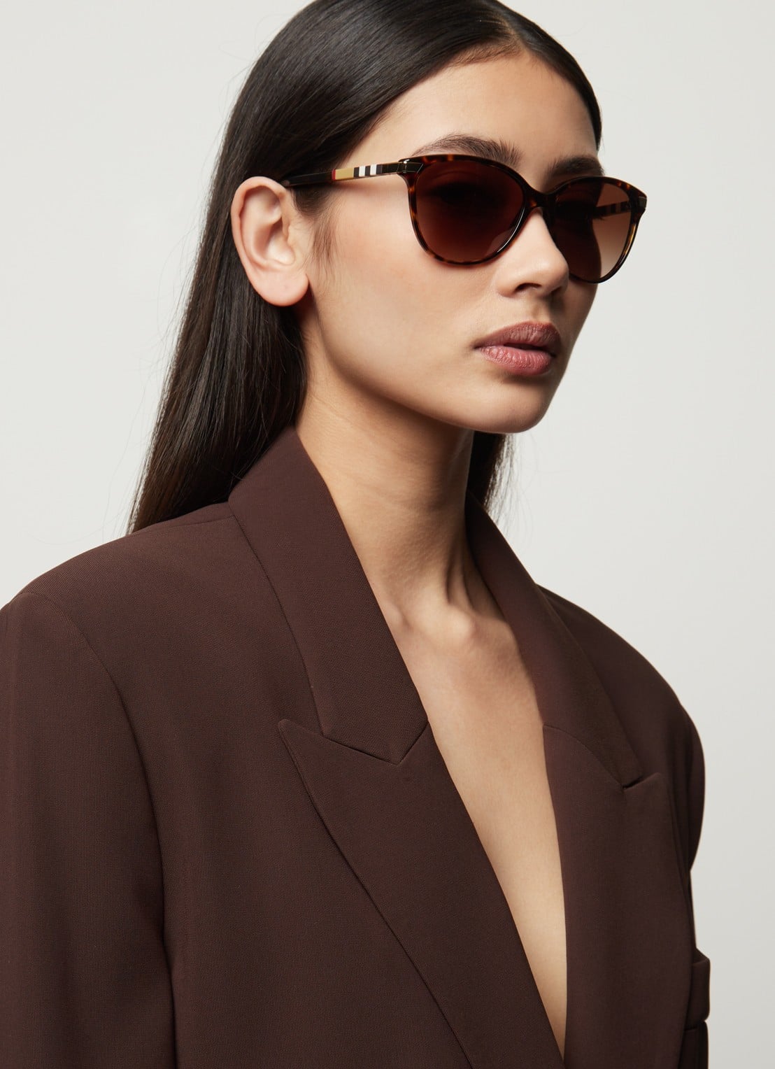 Burberry Retro zonnebril BE4216 - voorkant 5 donkerbruin