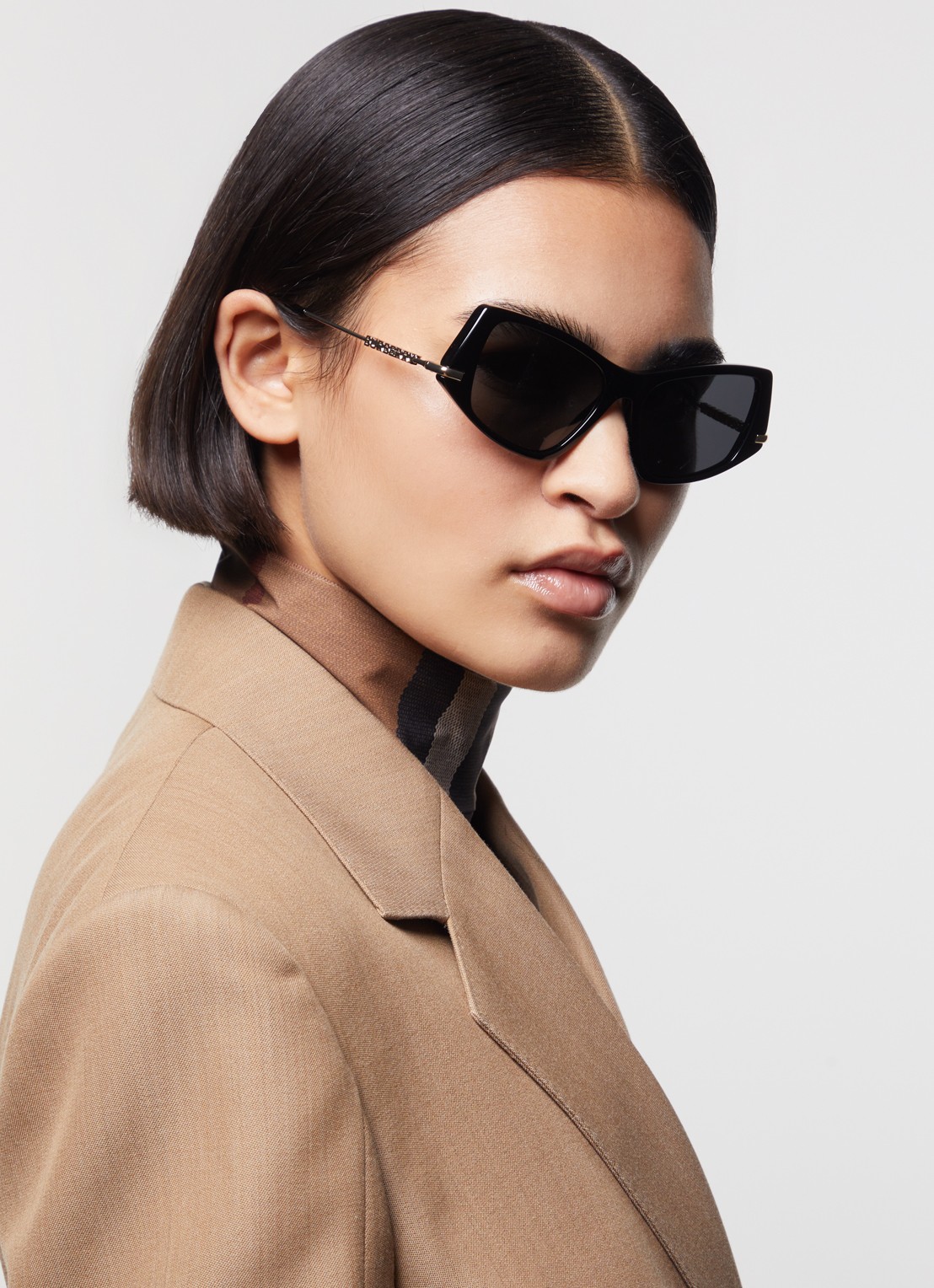 Burberry Retro zonnebril BE4408 - voorkant 5 zwart