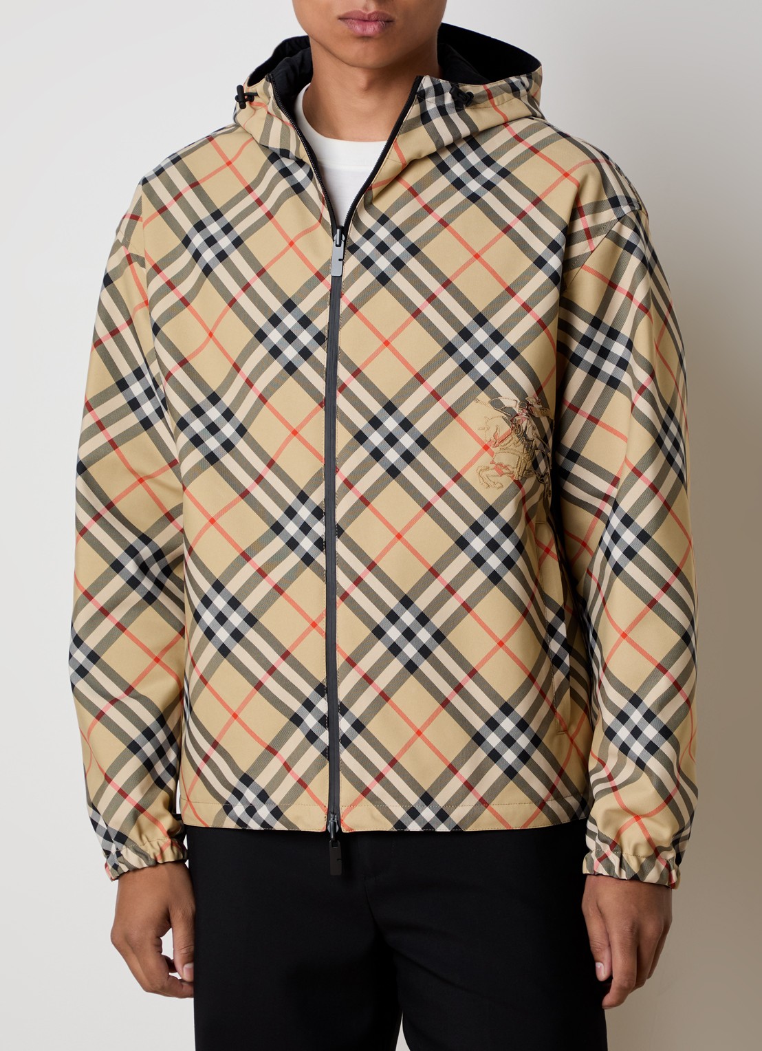Burberry Reversible windjack met ruitdessin en capuchon - detail zand