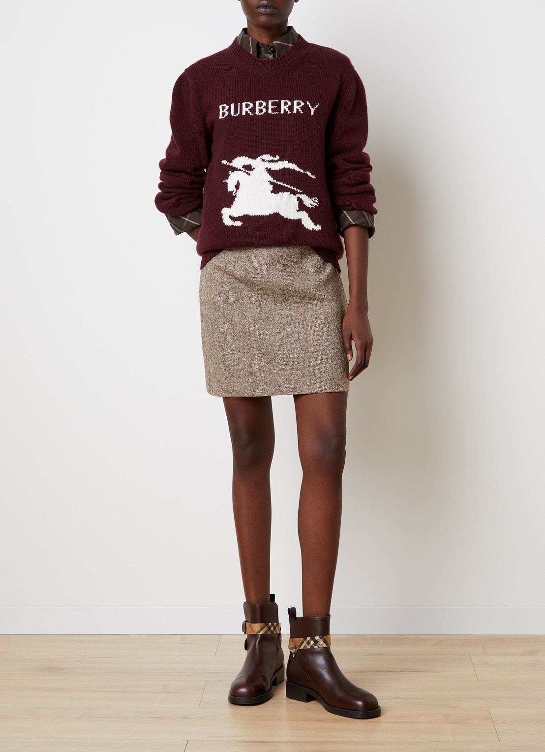 Burberry Scarlett fijngebreide trui in kasjmier wolblend met ingebreid logo - voorkant 2 aubergine