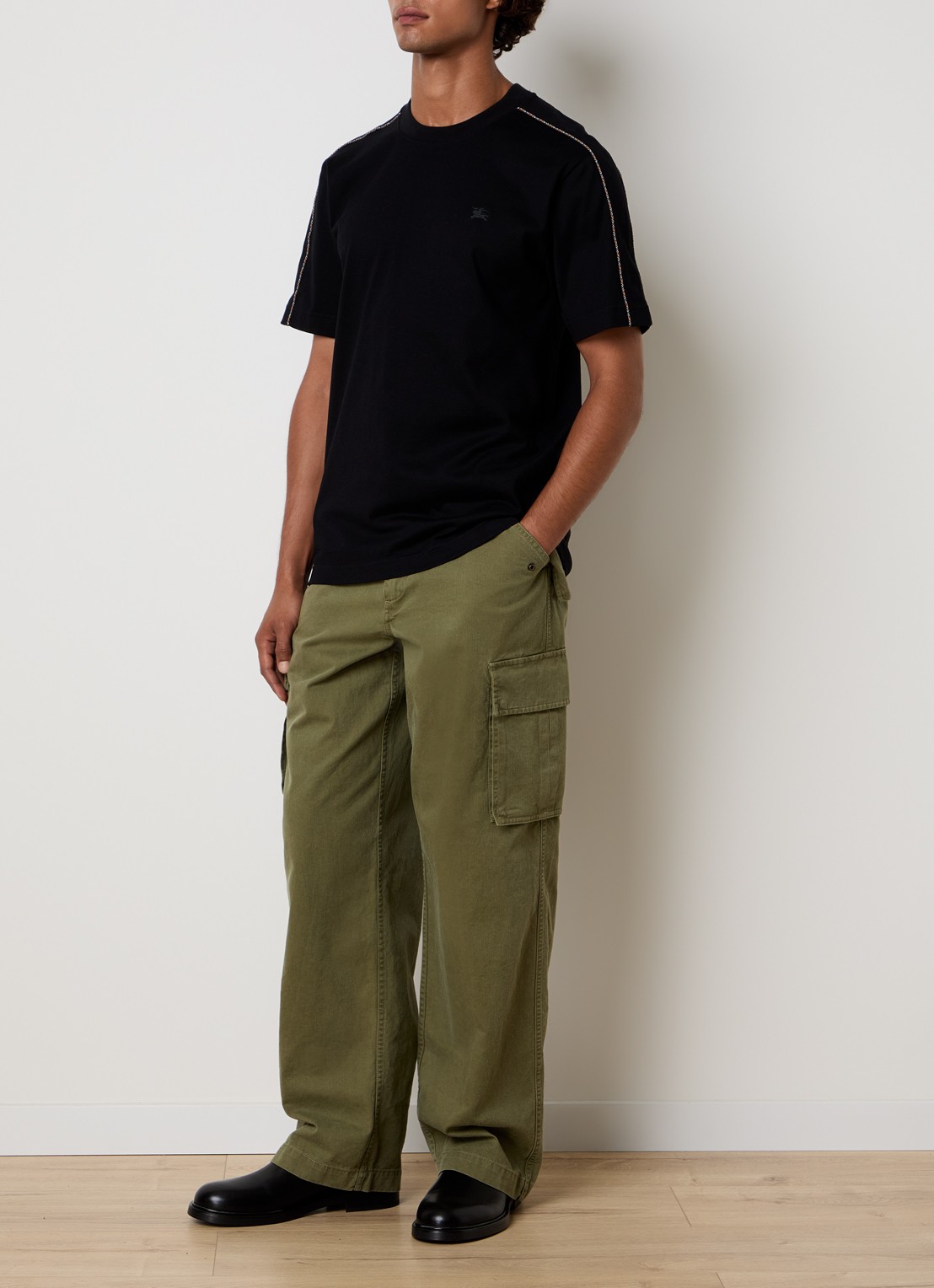 Burberry Seth T-shirt met logo - voorkant 2 zwart