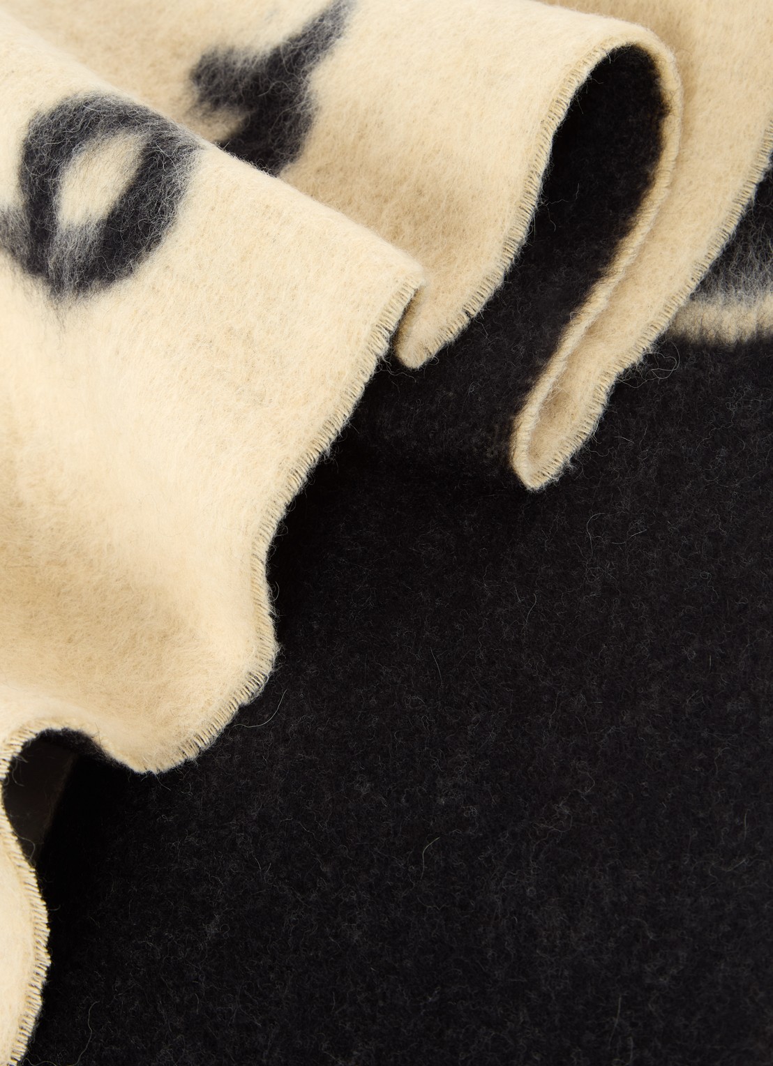 Burberry Sjaal in alpaca wolblend 185 x 20 cm - detail antraciet