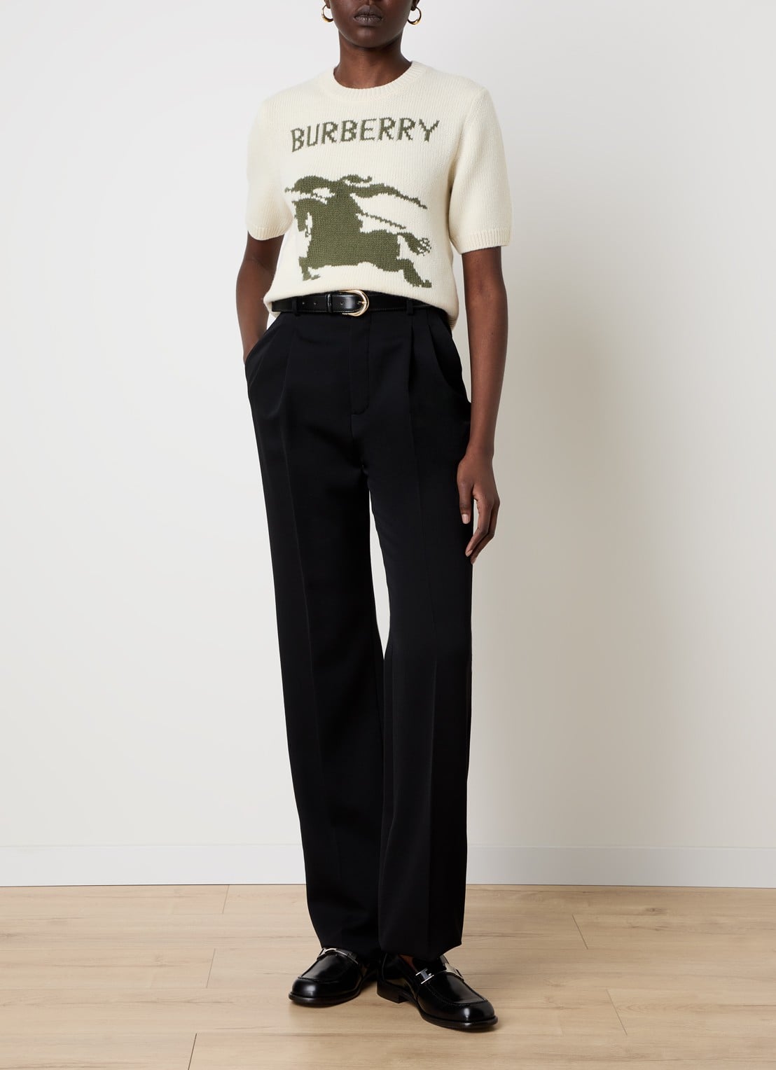Burberry Skylar grofgebreide top in kasjmierblend met ingebreid logo - voorkant 2 creme
