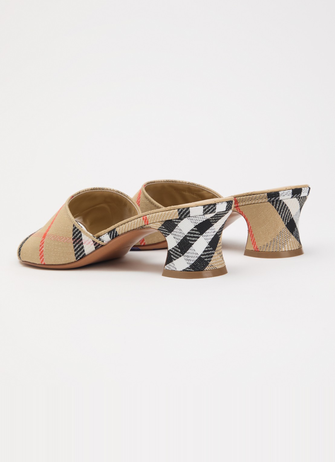 Burberry Sloane muiltje met ruitdessin - achterkant 7 beige