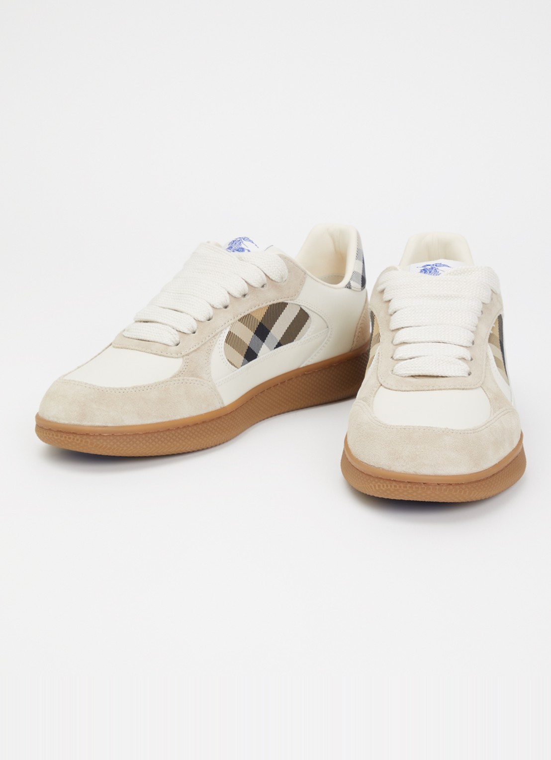 Burberry Sneaker van kalfsleer met kalfssuède details - detail beige