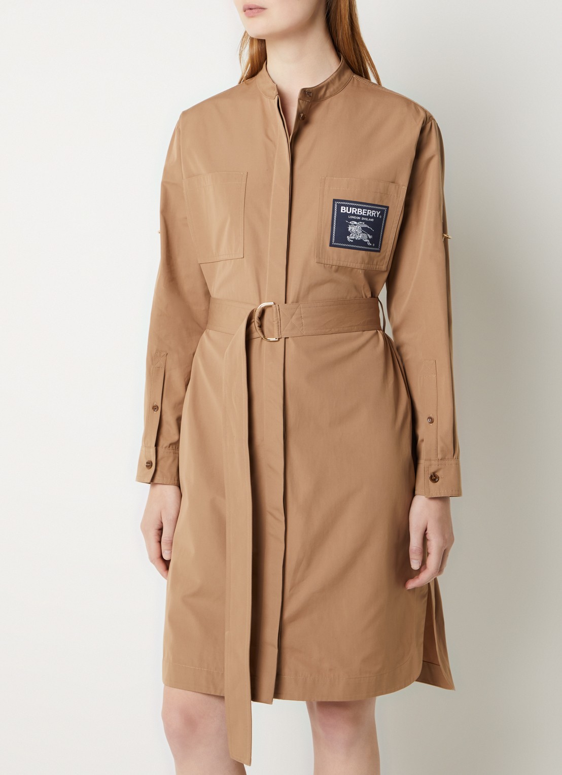 Burberry Sofia midi blousejurk met borstzak en strikceintuur - detail 2 camel