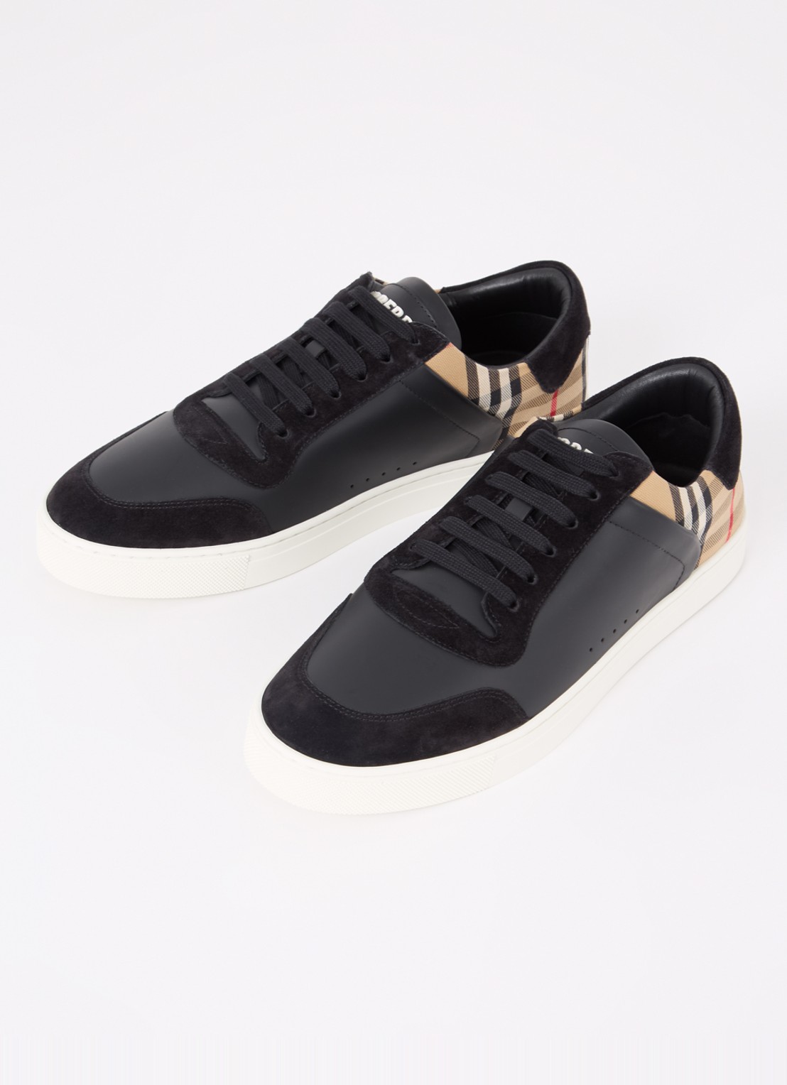 Burberry Stevie sneaker van kalfsleer met kalfssuède details  - detail 3 zwart