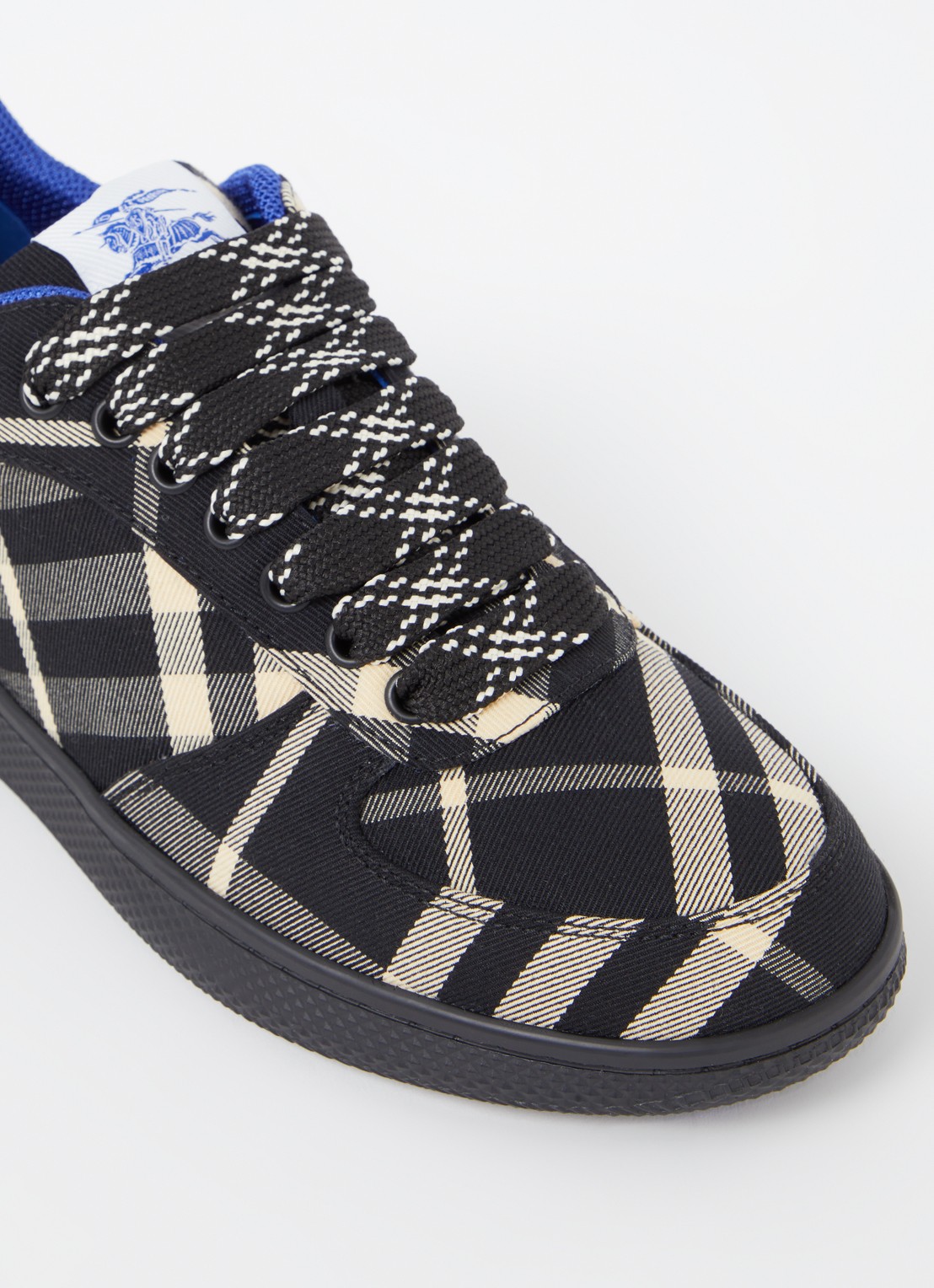 Burberry Terrace sneaker met ruitdessin - detail 6 zwart