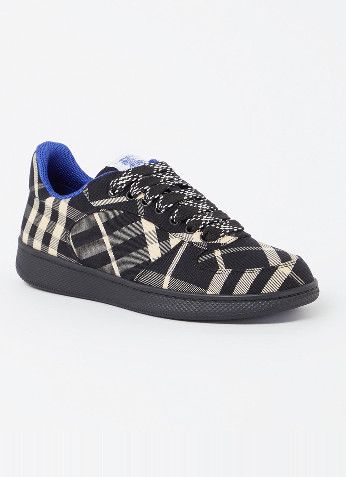 Burberry Terrace sneaker met ruitdessin - voorkant zwart