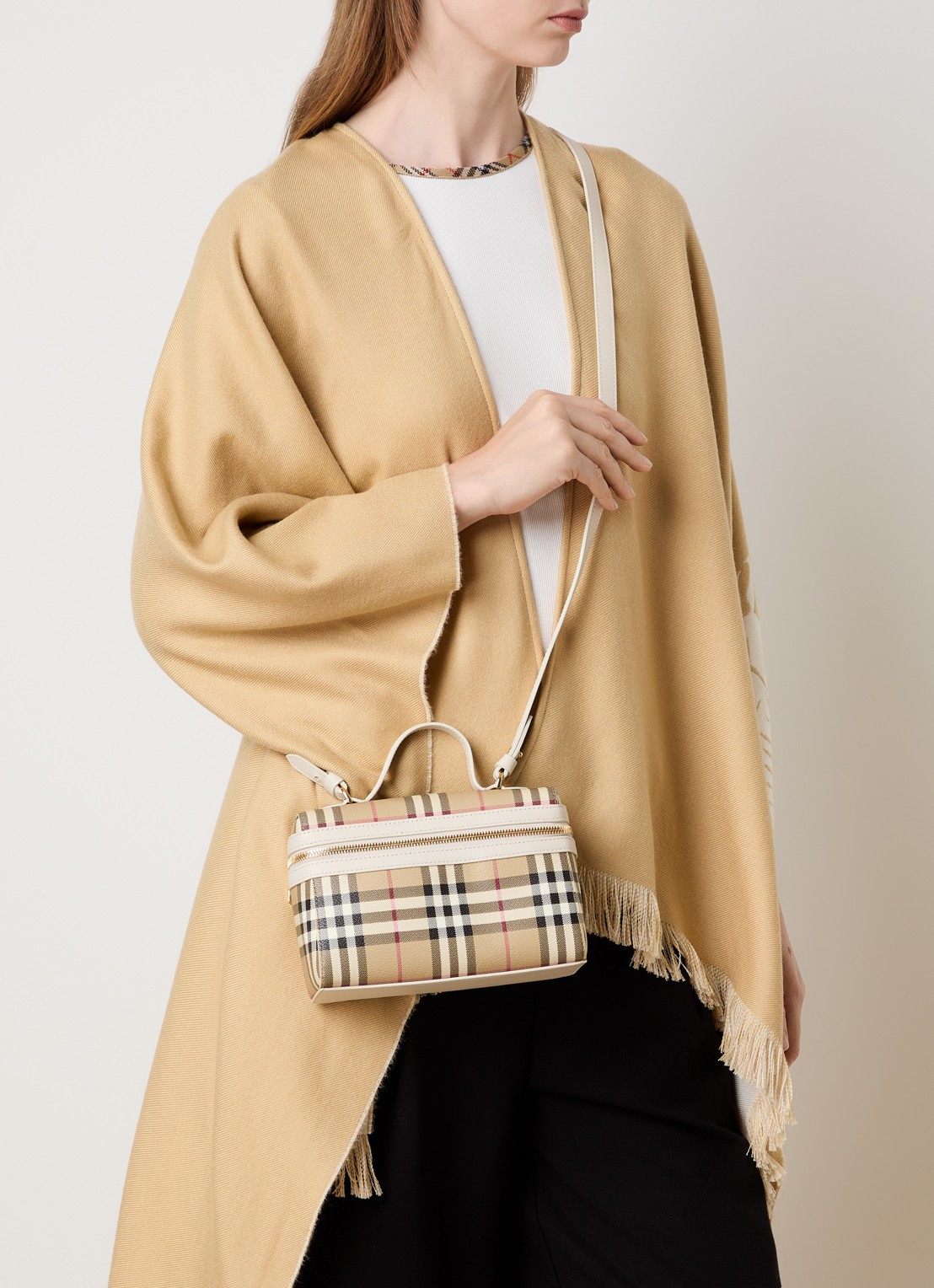 Burberry Vanity handtas met details van kalfsleer en afneembare schouderriem - voorkant 8 zand