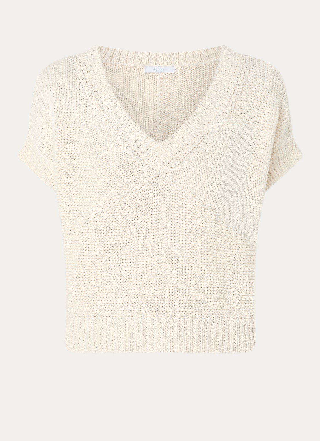 by-bar Anna grofgebreide spencer met V-hals - voorkant creme