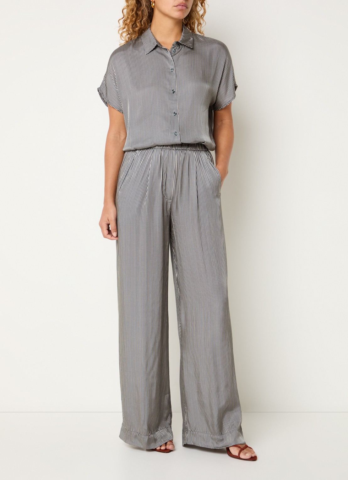 by-bar Barley blouse met streepprint - voorkant 2 antraciet