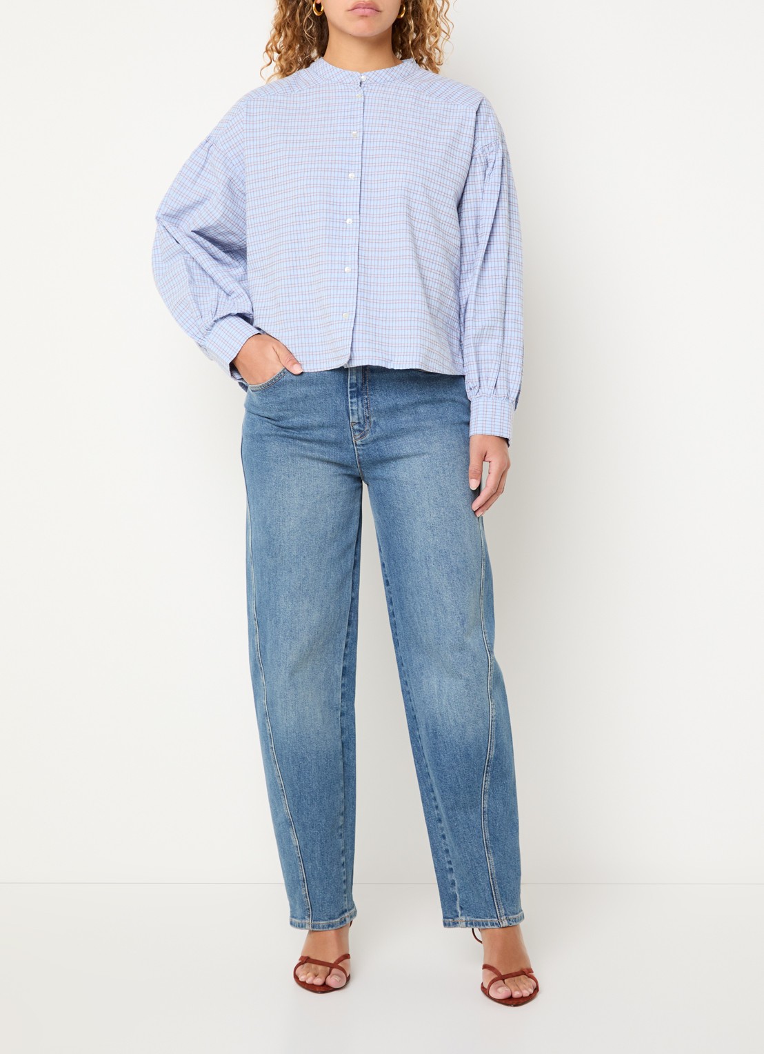 by-bar Begum high waist tapered jeans met medium wassing - voorkant 5 indigo