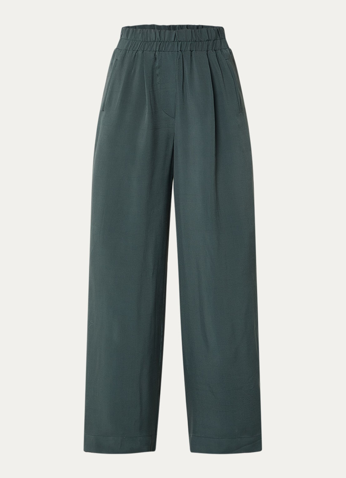 by-bar Benji high waist loose fit pantalon van satijn met steekzakken - voorkant 2 donkergroen