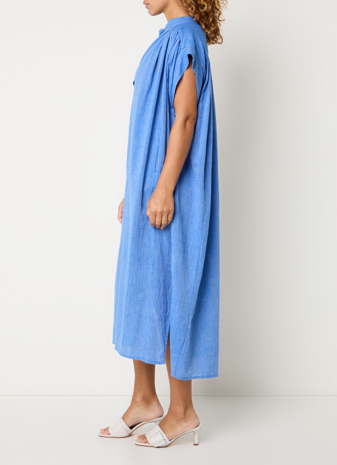 by-bar Bodin midi tuniekjurk met strikceintuur en steekzakken - voorkant 3 blauw