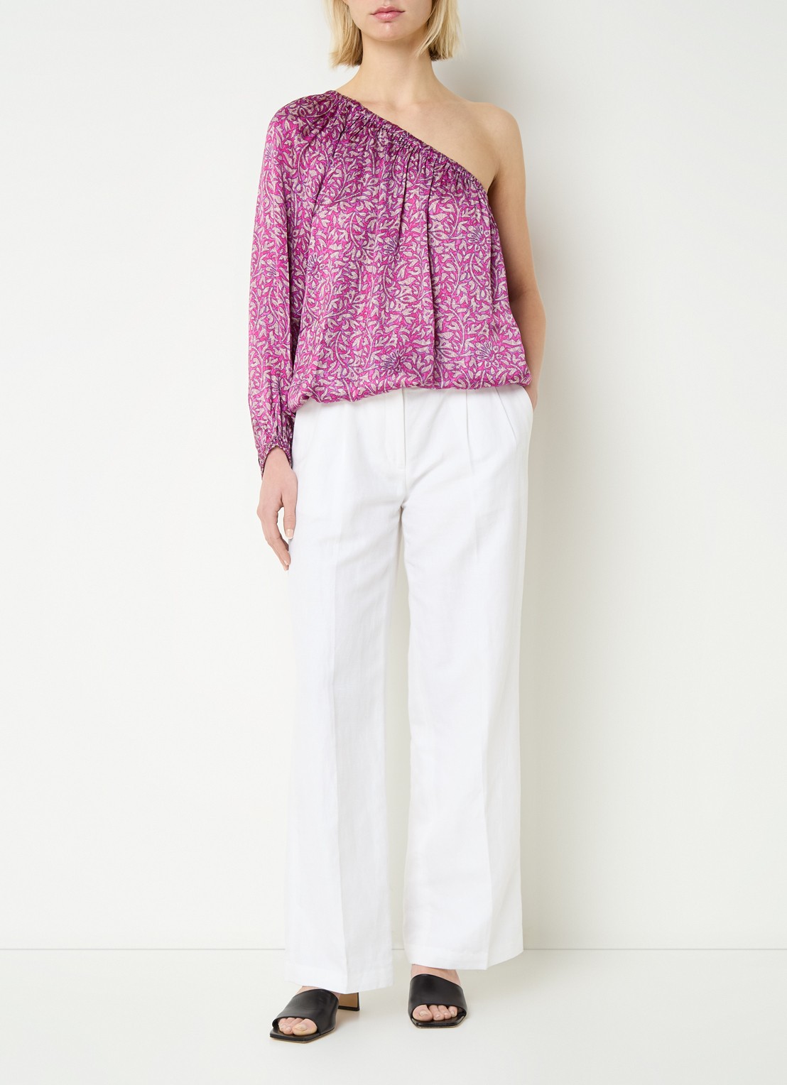 by-bar Dian Saree one shoulder top met print - voorkant 2 donkerroze