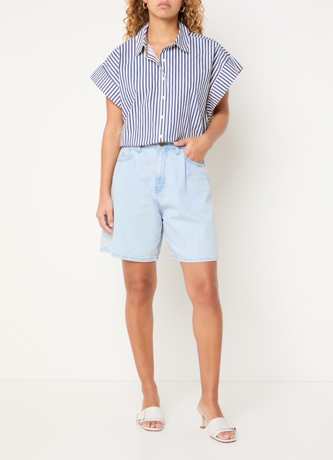 by-bar Elisa high waist wide leg korte broek van denim met lichte wassing - voorkant 2 indigo