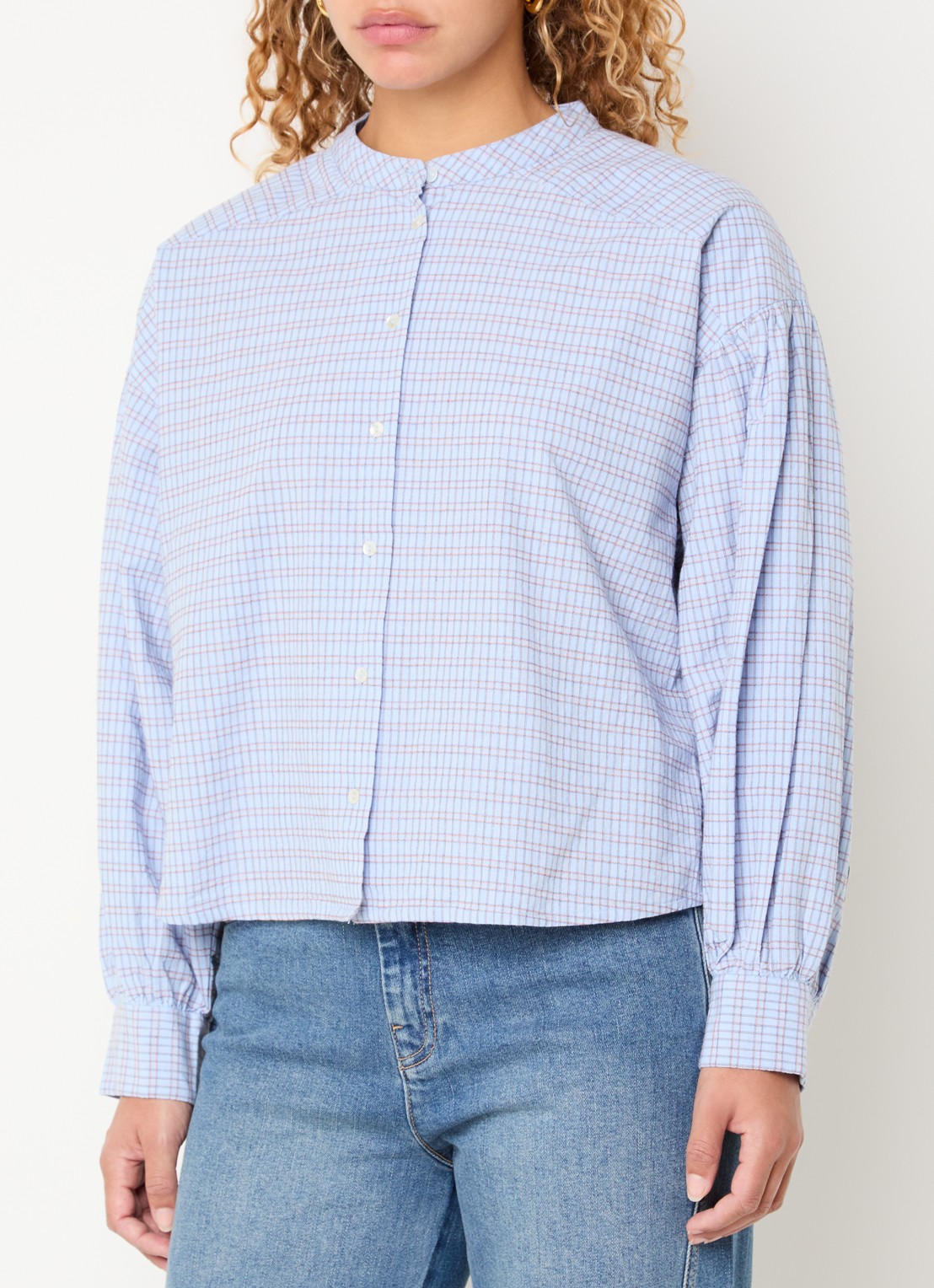 by-bar Ella blouse met ruitdessin - detail lichtblauw