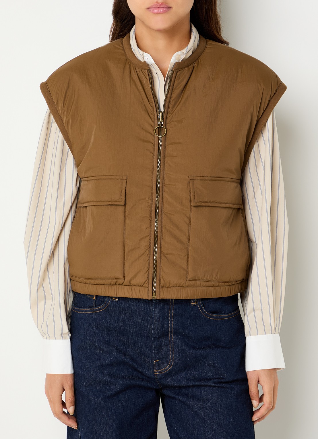 by-bar Gio gewatteerde bodywarmer met klepzakken - detail bruin