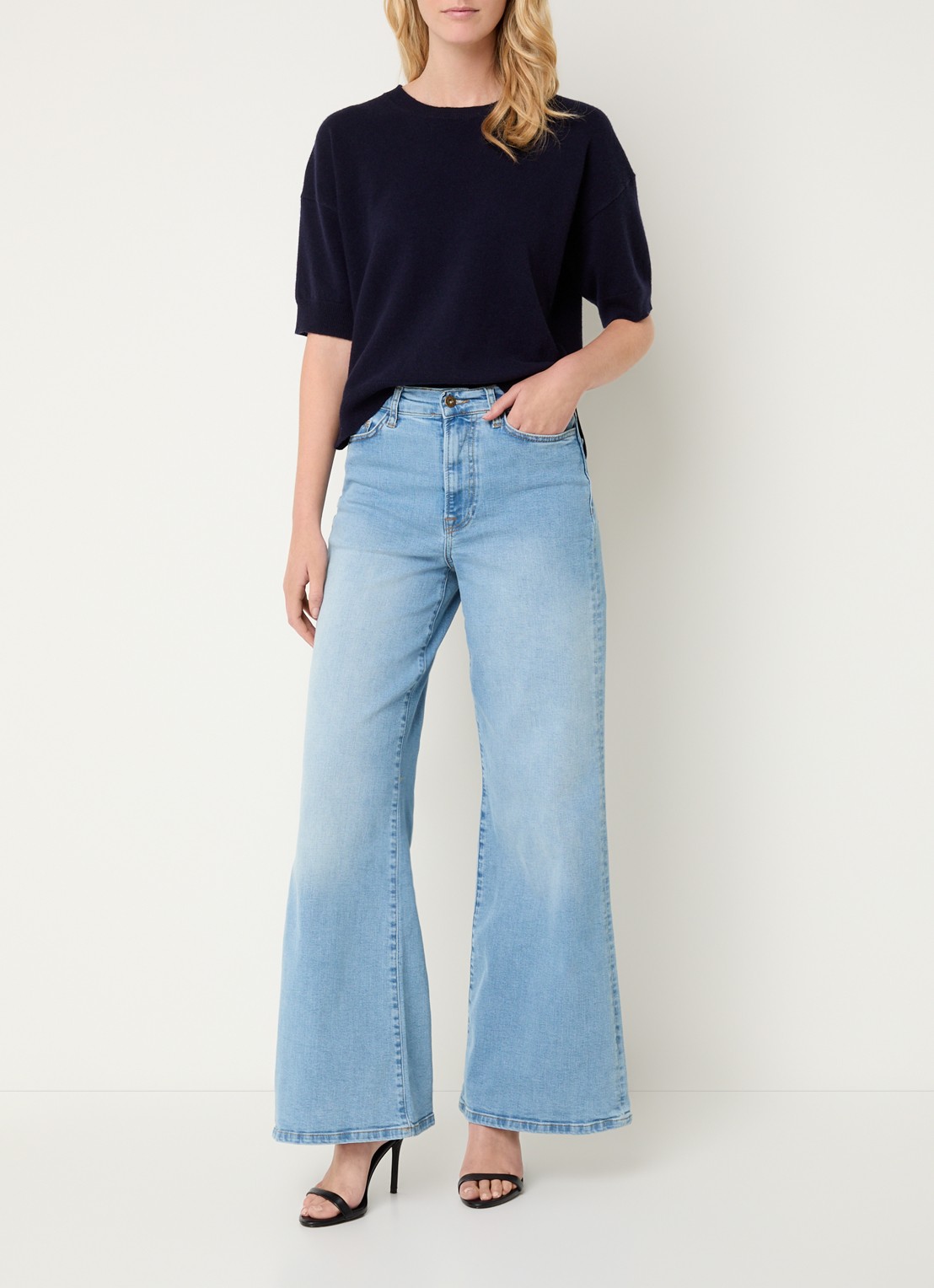 by-bar High waist flared jeans met lichte wassing - voorkant 4 indigo