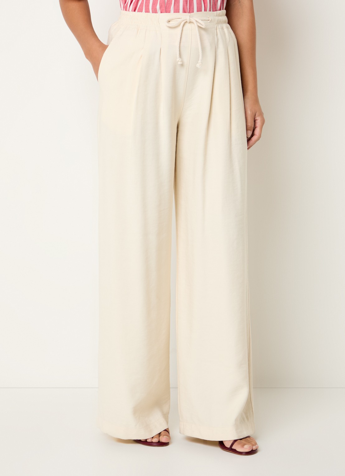 by-bar Jaxx high waist loose fit broek met steekzakken - detail 4 ivoor