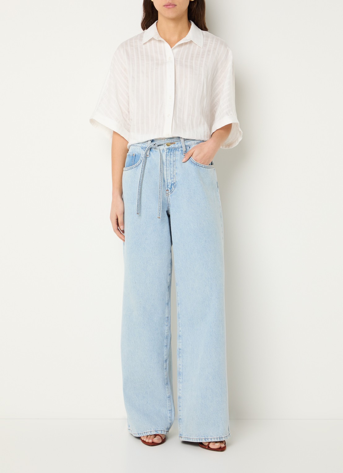 by-bar Lilo high waist wide leg jeans met strikceintuur - voorkant 3 indigo