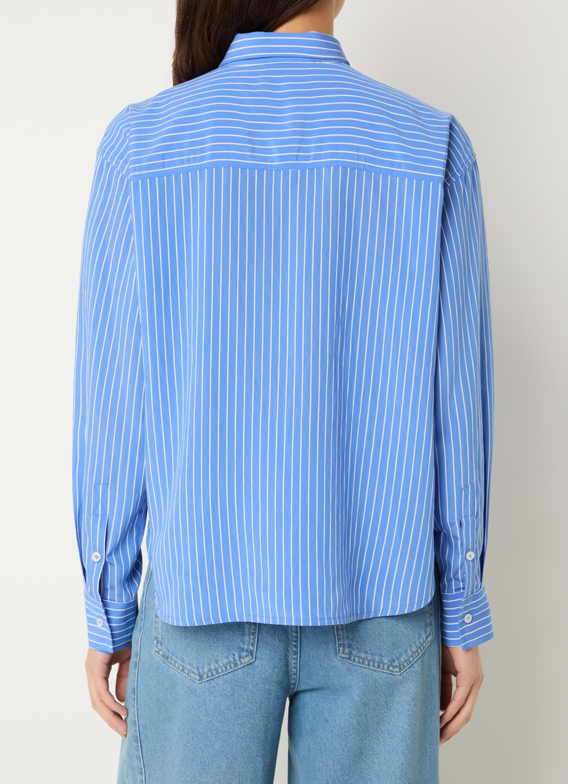 by-bar Lise blouse met streepprint en borstzak - achterkant 2 blauw