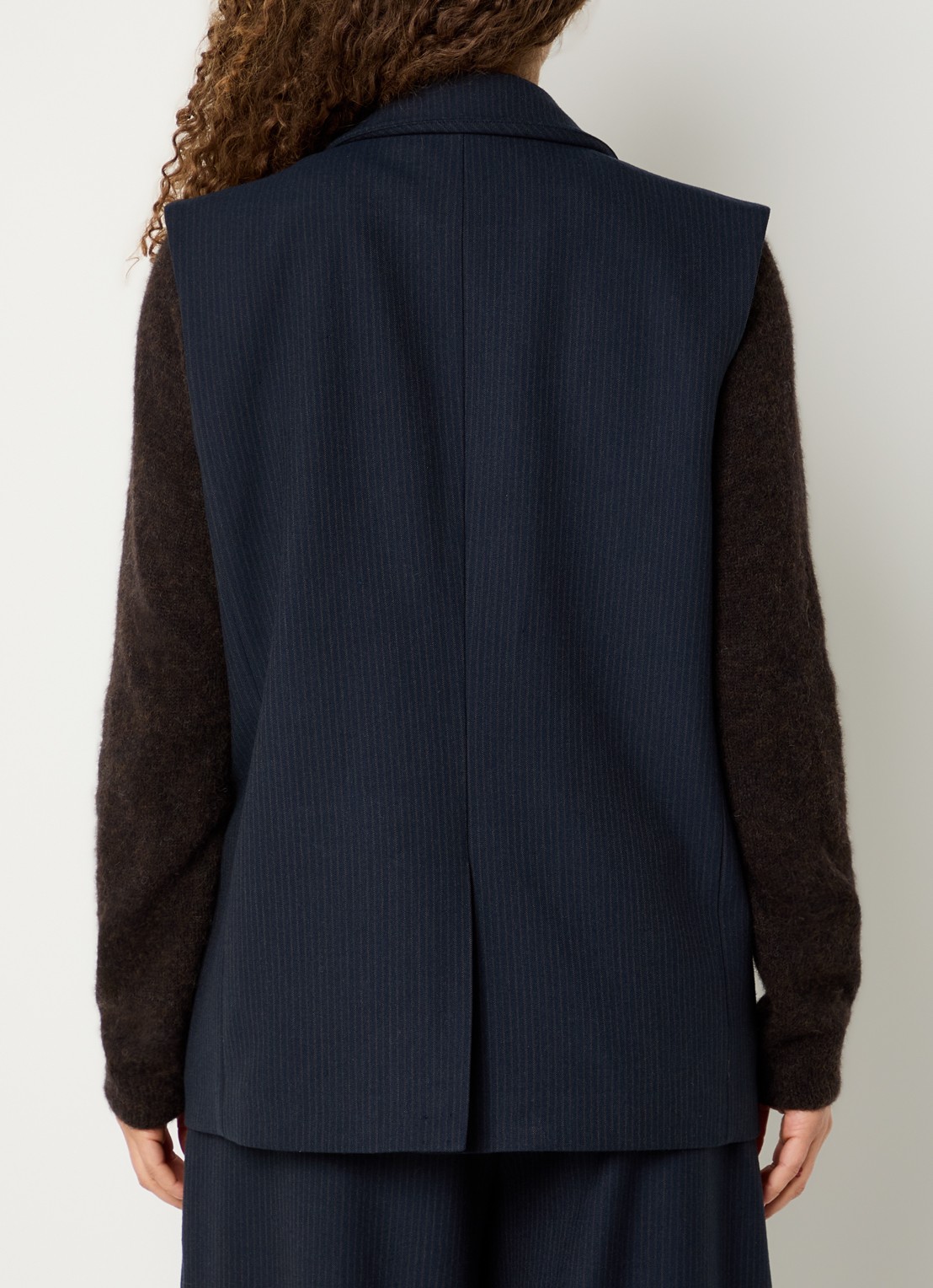by-bar Nes gilet met klepzakken - achterkant 2 donkerblauw
