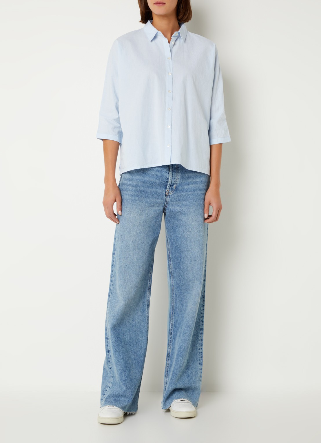by-bar Norel blouse van chambray - voorkant 4 lichtblauw