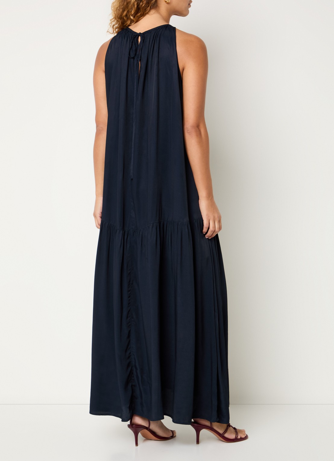 by-bar Peggy maxi jurk met steekzakken - achterkant 4 donkerblauw