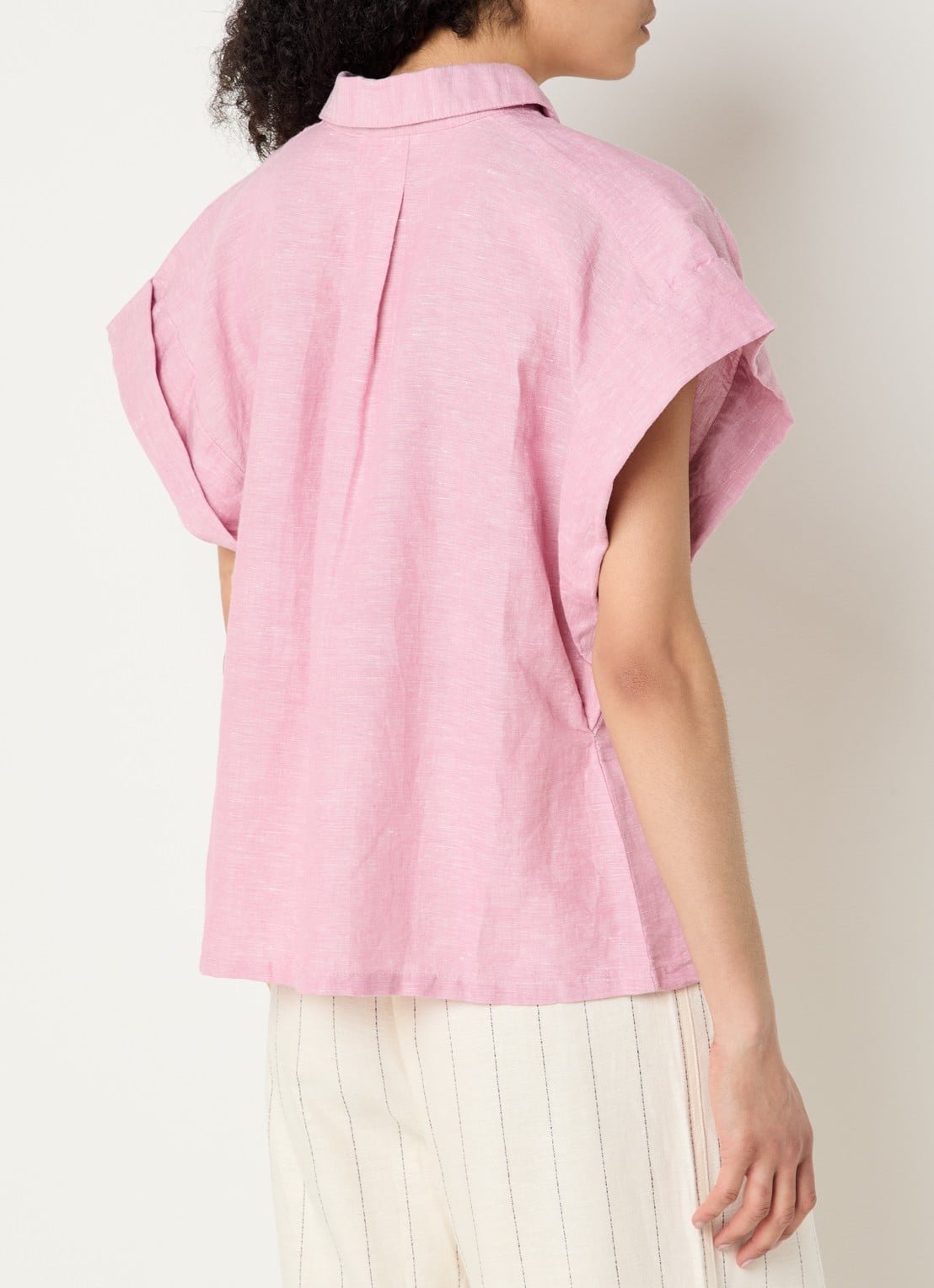 by-bar Pixie blouse van linnen - achterkant roze