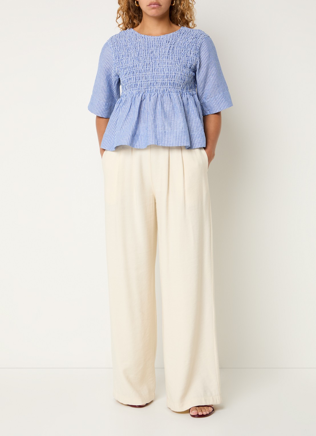 by-bar Runa tuniek met smockwerk en streepprint - voorkant 4 lichtblauw