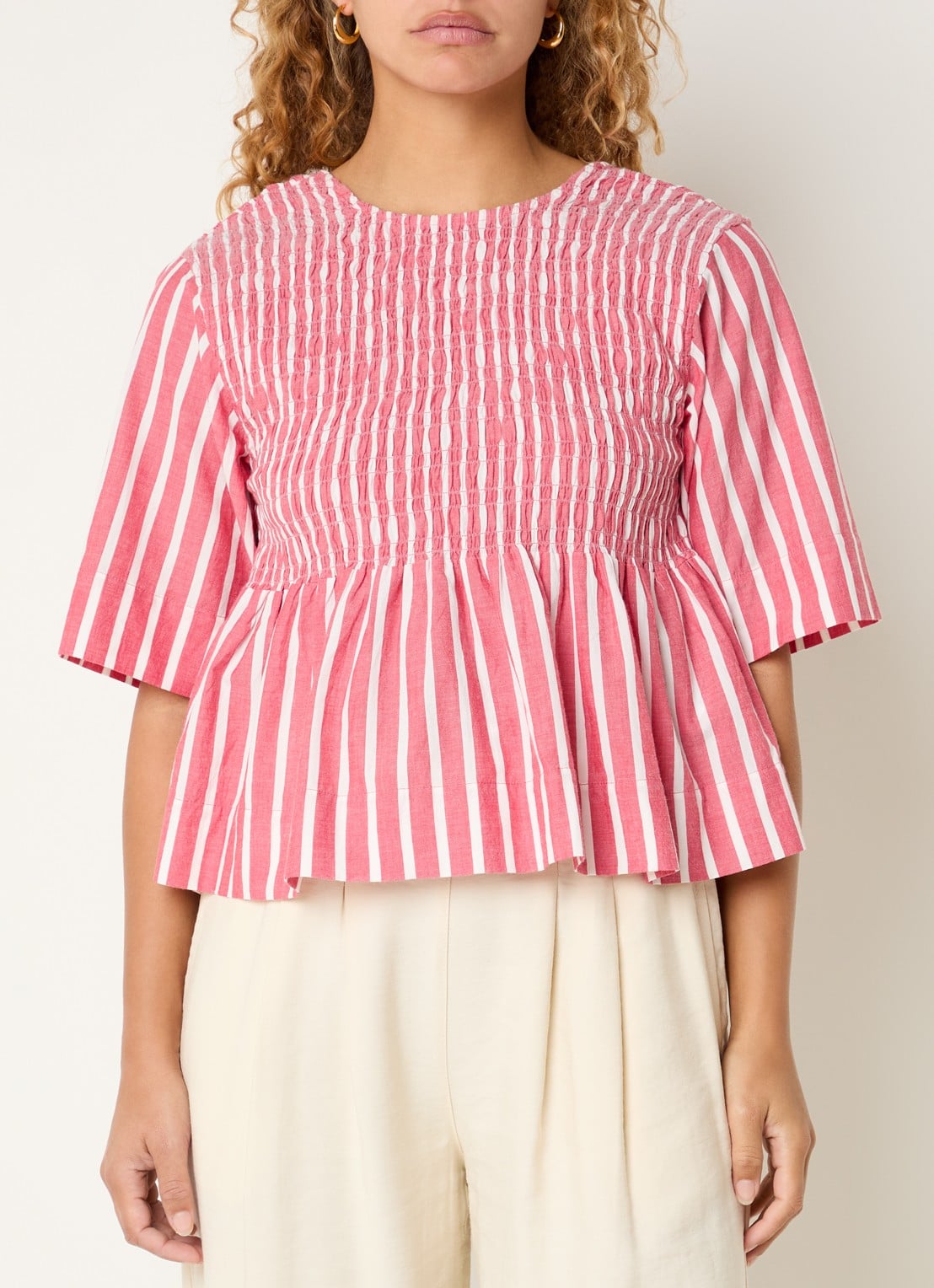 by-bar Runa tuniek met smockwerk en streepprint - detail 4 koraalrood