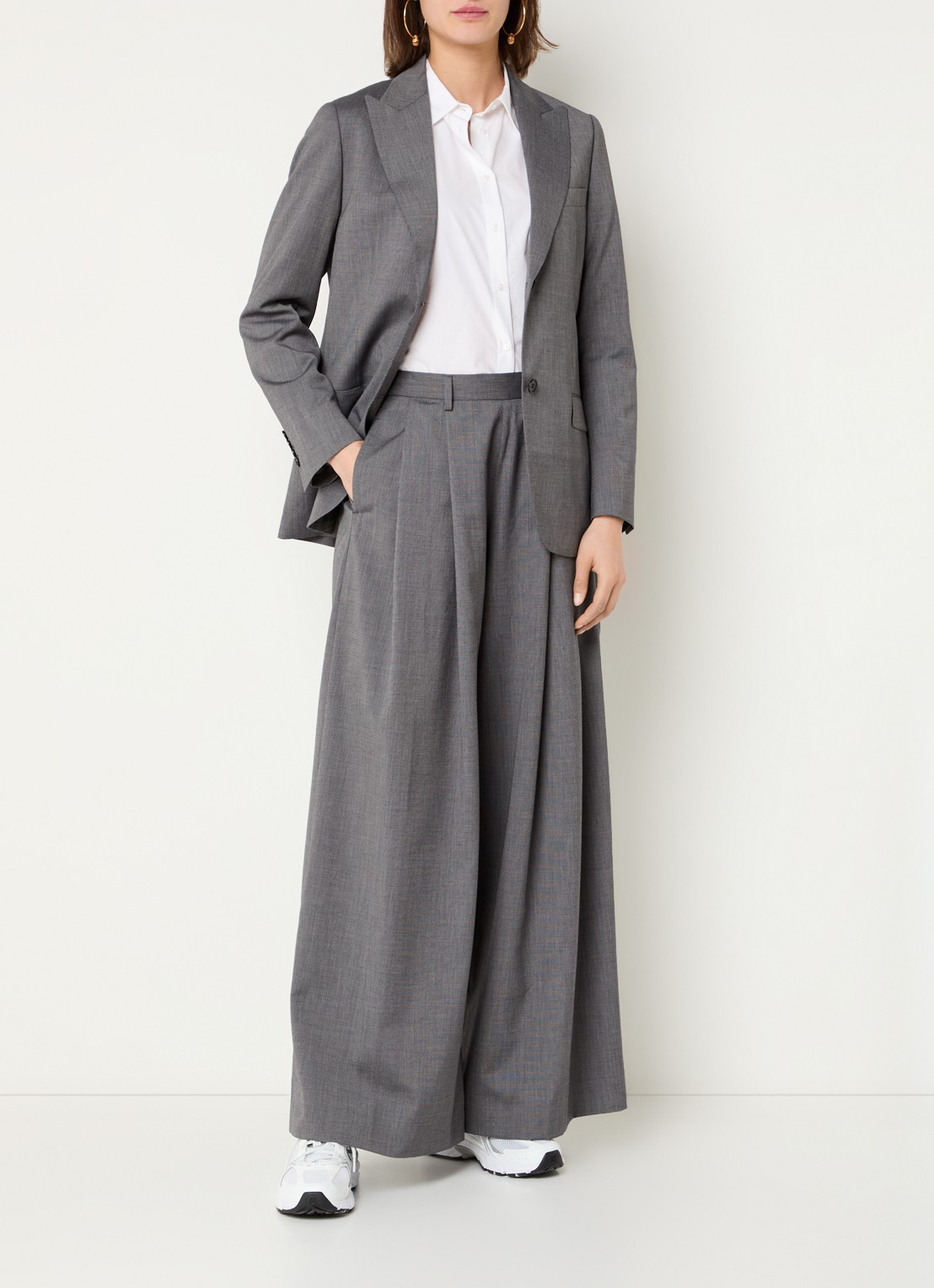 by-bar Sef high waist wide fit pantalon met steekzakken - voorkant 2 middengrijs