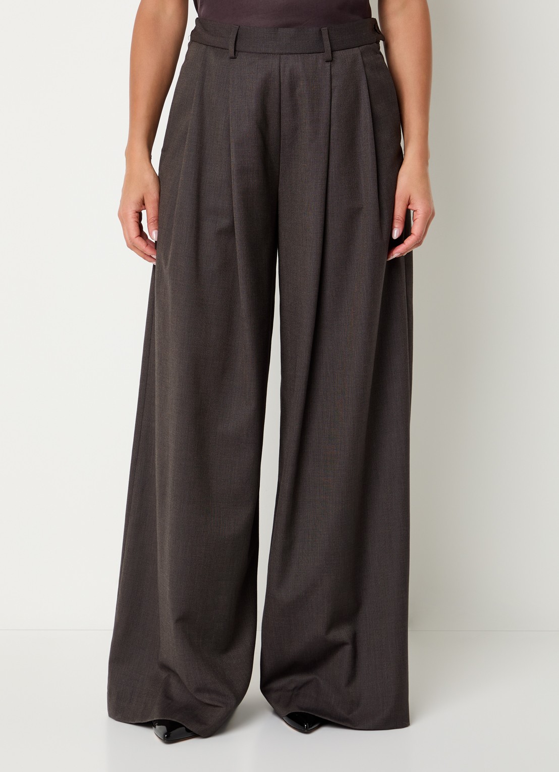 by-bar Sef high waist wide fit pantalon met steekzakken - detail 2 donkerbruin