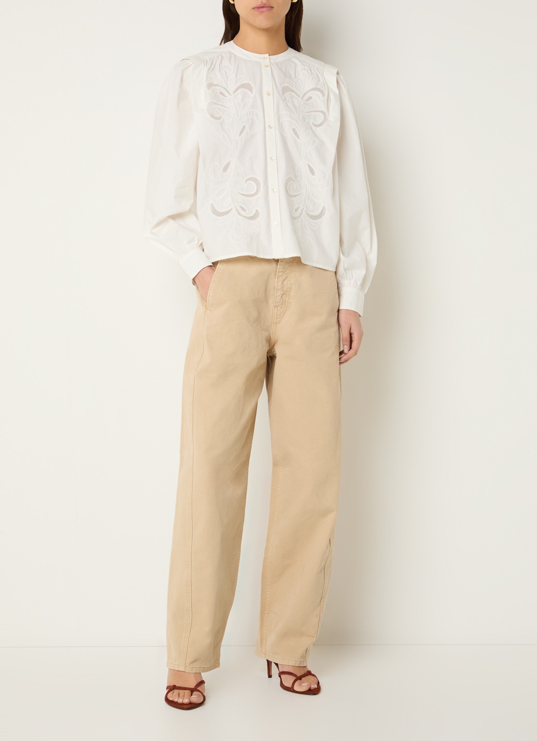 by-bar Soof blouse met broderie - voorkant 2 gebroken wit