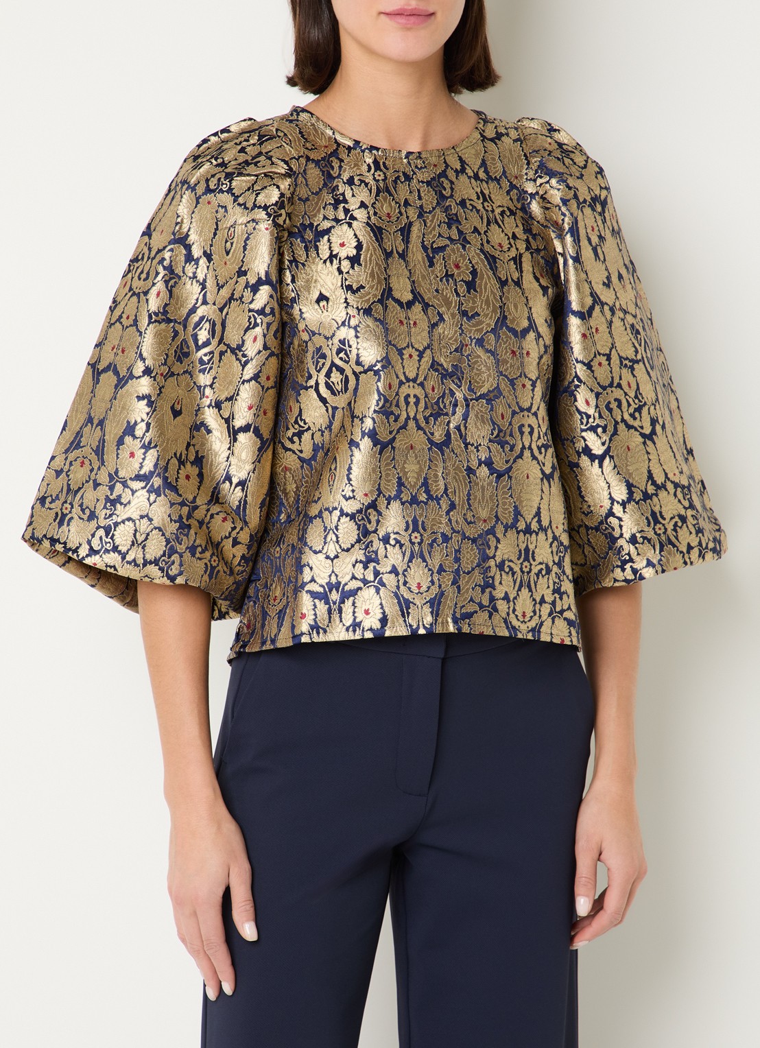 by-bar Zasu top met pofmouw - detail 4 goud