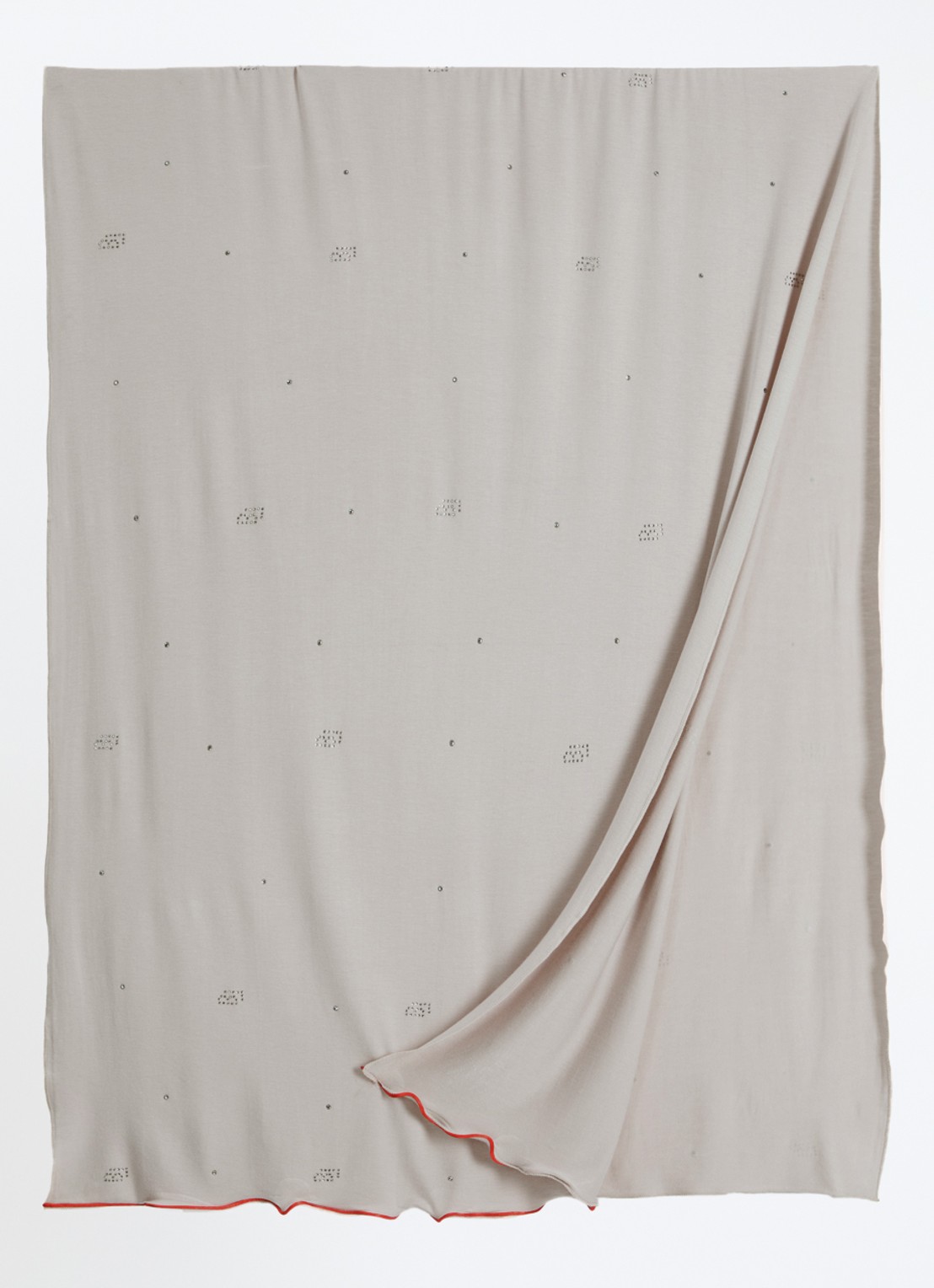 BYLIMA Initials sjaal met strass 190 x 60 cm - detail 3 warm beige / beige