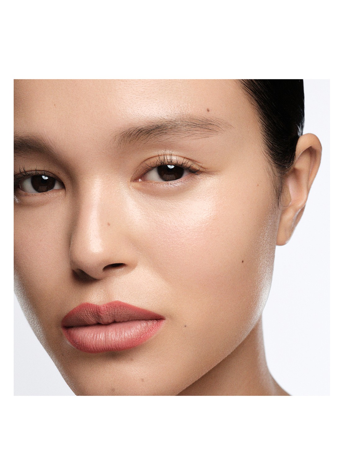 Byredo Lip Pencil - lippotlood - detail 4 pink