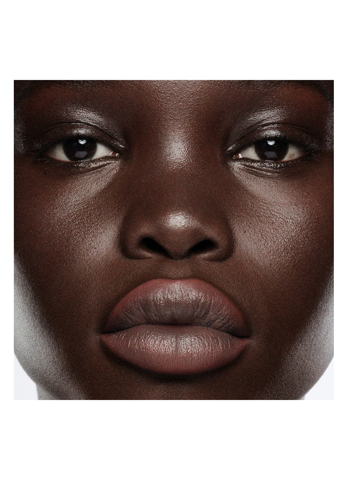 Byredo Lip Pencil - lippotlood - detail 5 rosewood